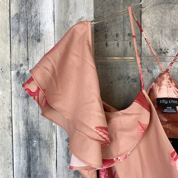 NWT City Chic Maxi Elegant Ruffle Dress in Elegant Floral Pink Size 18 Plus. - Picture 7 of 15